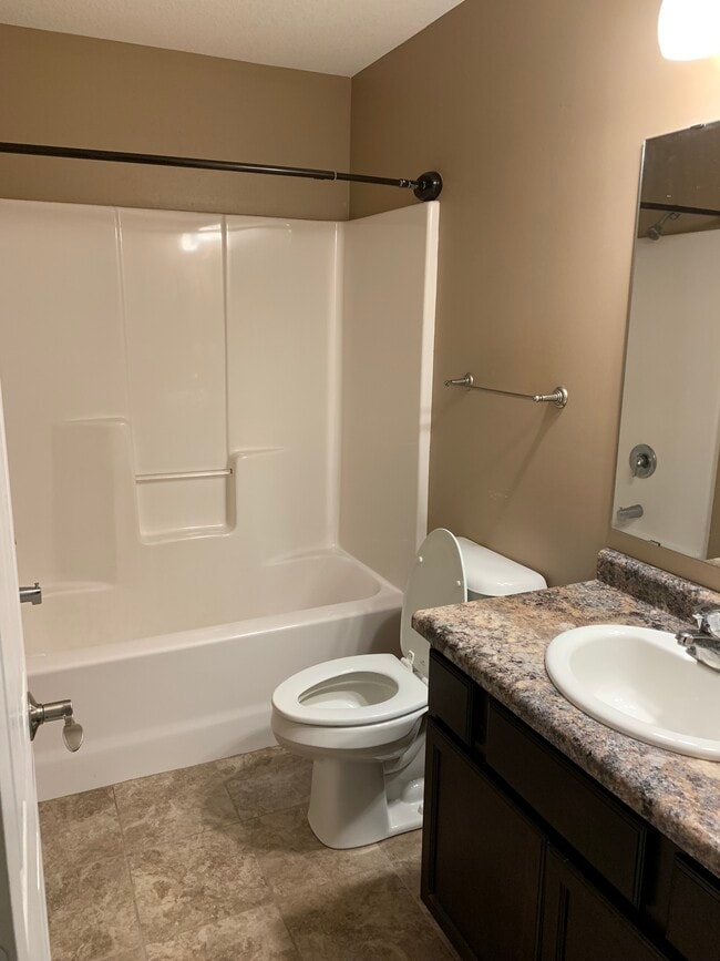 One of two similar full bathrooms - 967 1st st se