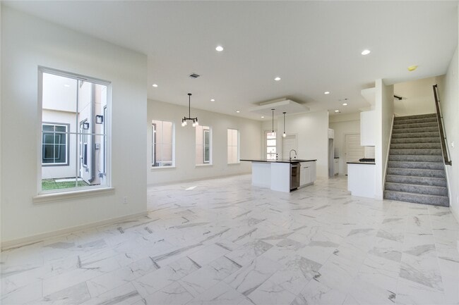 Photo - 2922 El Fenice Ln