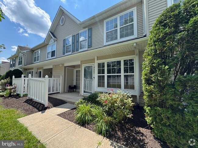 Building Photo - 807 Kirby Way Rental