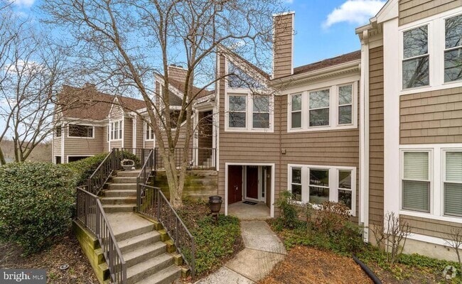 Building Photo - 7812 Mayfair Cir Unit 1 D L Rental