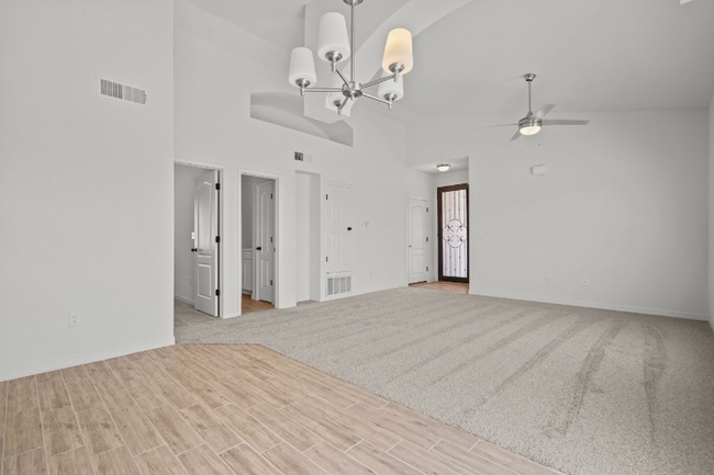 12886 Woolstone Dr
