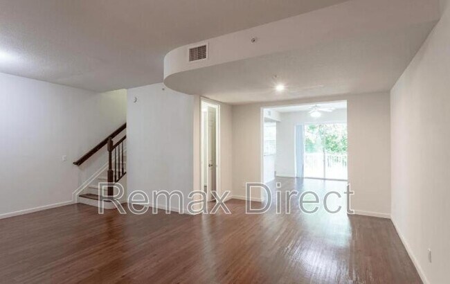 Photo - 6116 Yellow Sun Dr