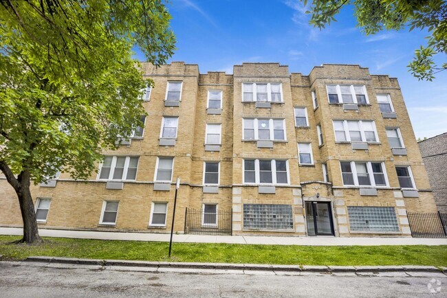Building Photo - 3809 W Altgeld St Unit 3W Rental