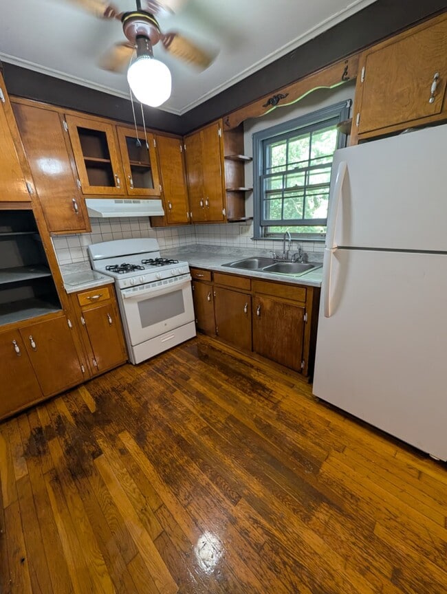Photo - 7 Hemlock St