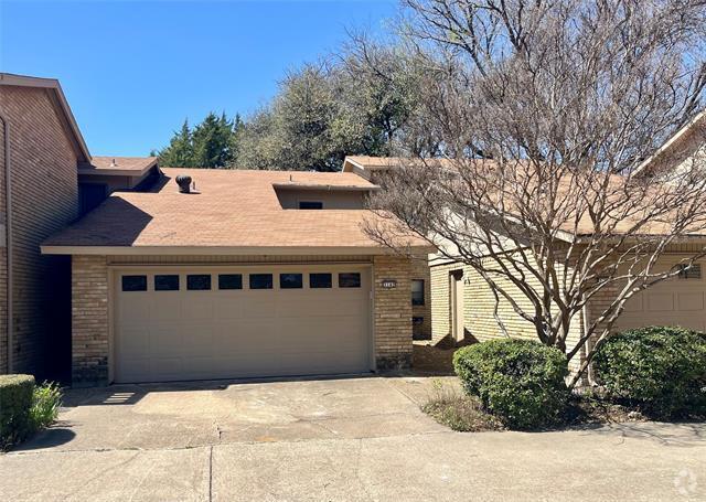 Building Photo - 3142 Pebblebrook Ct Rental