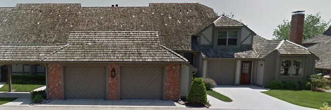 Building Photo - 3409 Seminole Dr Rental