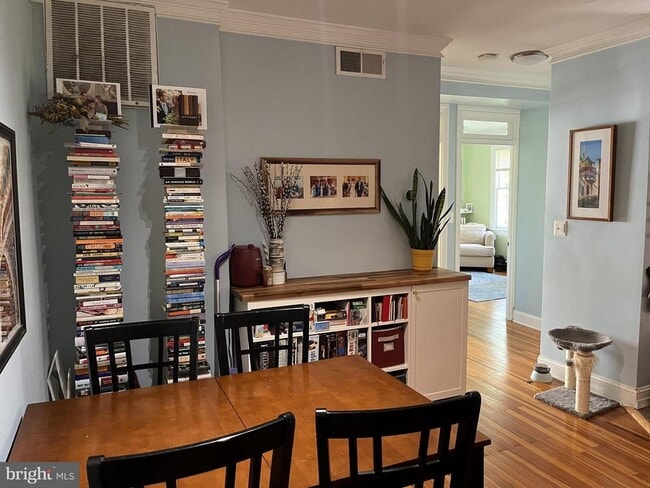 Photo - 1404 26th St NW Unit 4