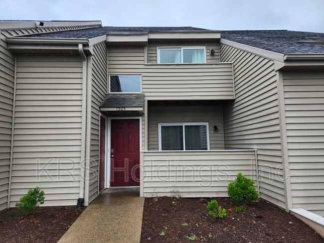 Building Photo - 1305 Bradley Dr