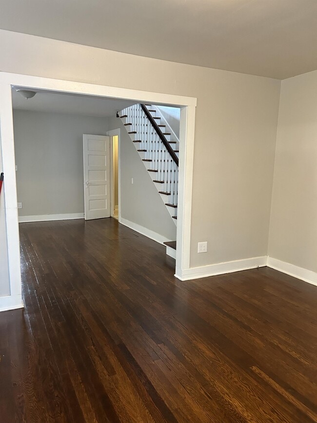 Photo - 712 S Cameron St