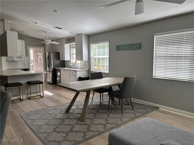 Photo - 3238 Barbados Ln