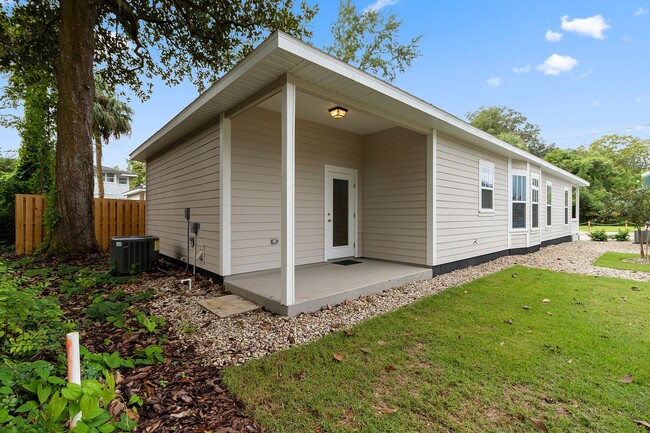 Photo - 3 Bed/ 2 Bath Home