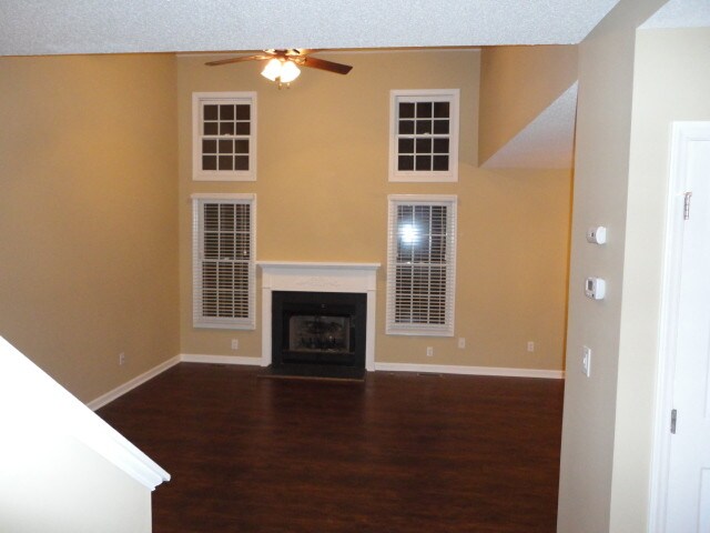 Photo - 505 Westminster Dr