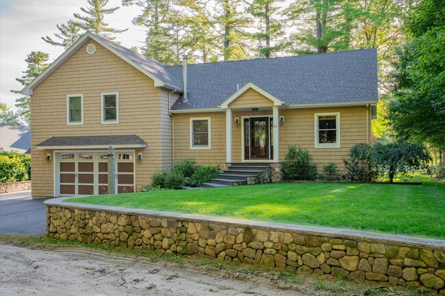 Building Photo - 21 Hemlock Pt Rd Rental
