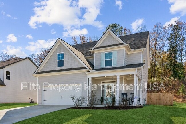 Building Photo - 566 Skye Dr