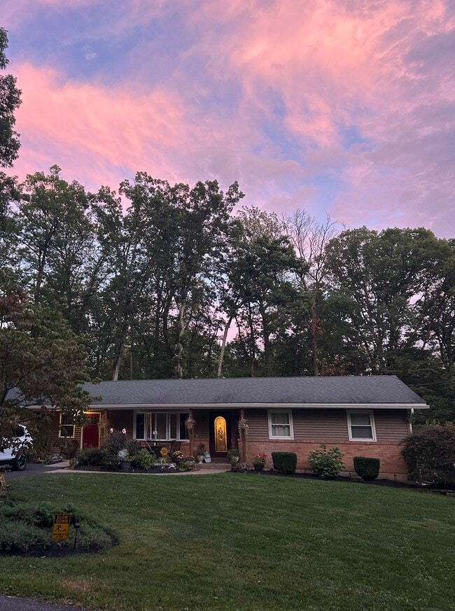 Photo - 2043 Quarry Rd Unit 2043 A