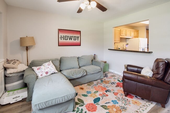 Photo - JUNE MOVE IN! 2 Bedroom 1.5 Bathroom Townhome On Bus Route!