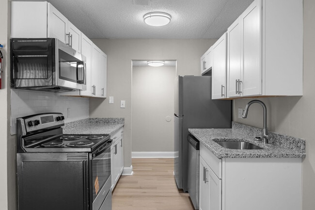 Pine Crest Apartments