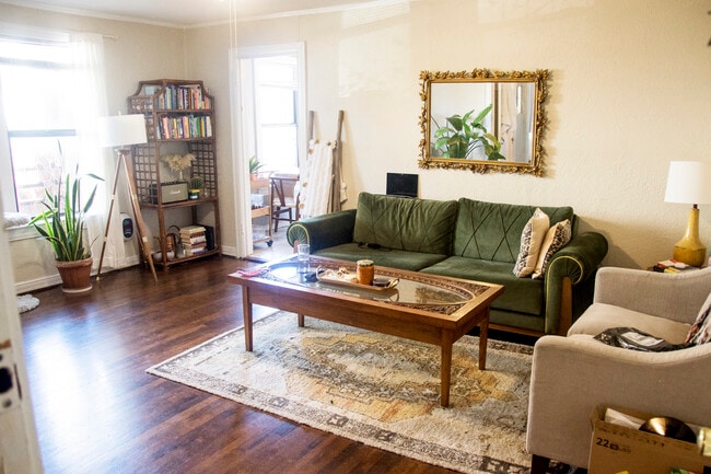 Photo - 1830 Moser Ave Unit M100