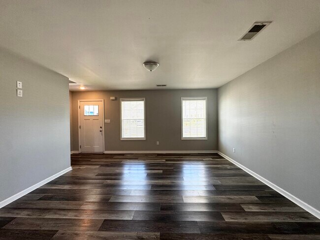 Photo - 2027 Dolly Dr