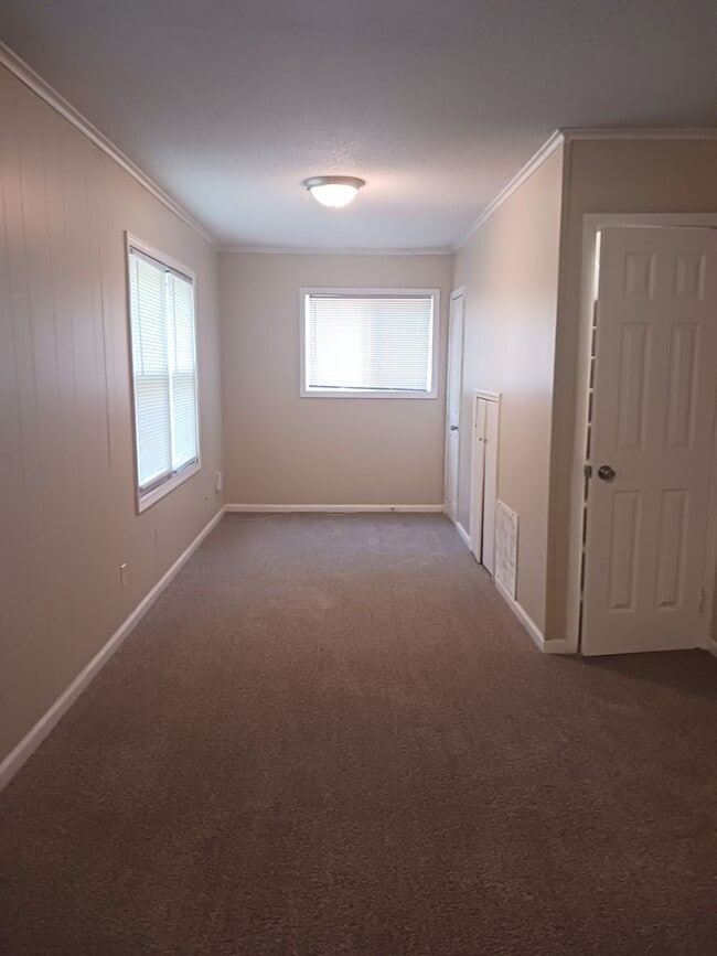 Photo - 3bdr/1.5bth house in Raytown, MO