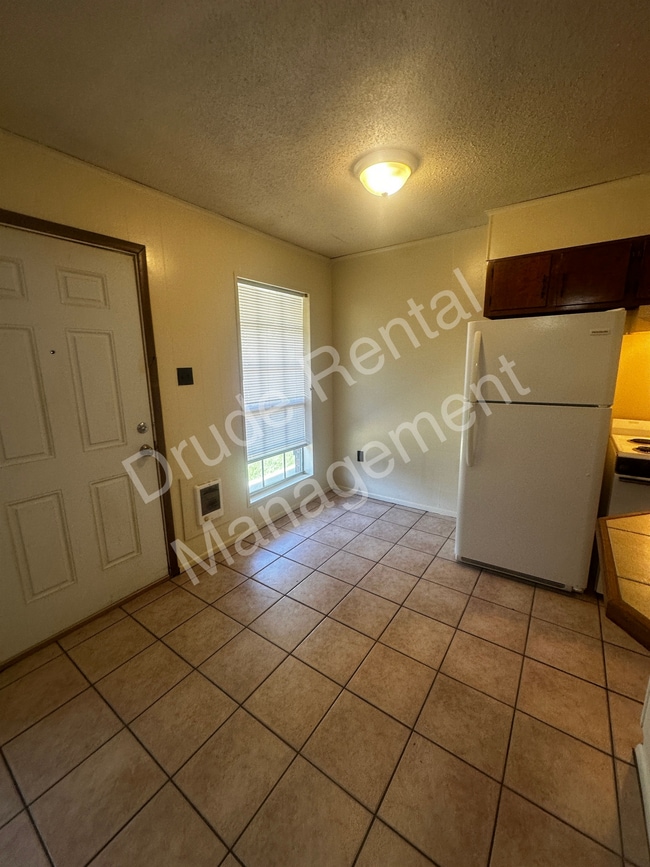 Photo - 42219 W Yellow Water Rd