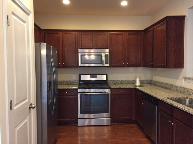 Photo - 1844 Heldsberg Dr