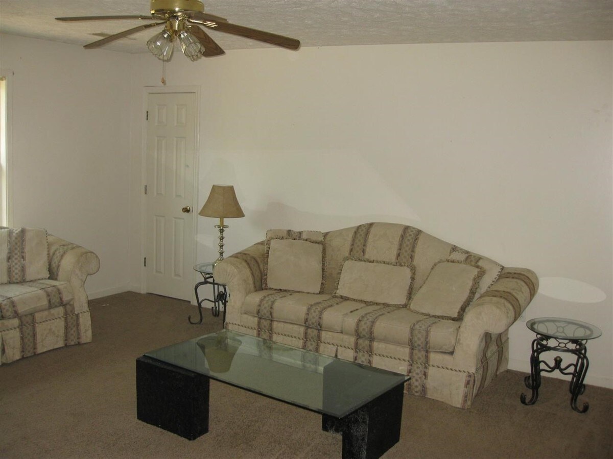 Living Room - Mid Town Apartments