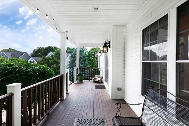 Photo - 14 Brattle Ln