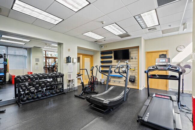 Photo - 1100 106th Ave NE Unit 508