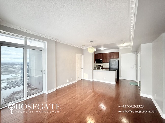 Photo - Stunning Corner-Unit 2 Bedroom Condo with Private Balcony & Parking in Scarborough Unité 3505