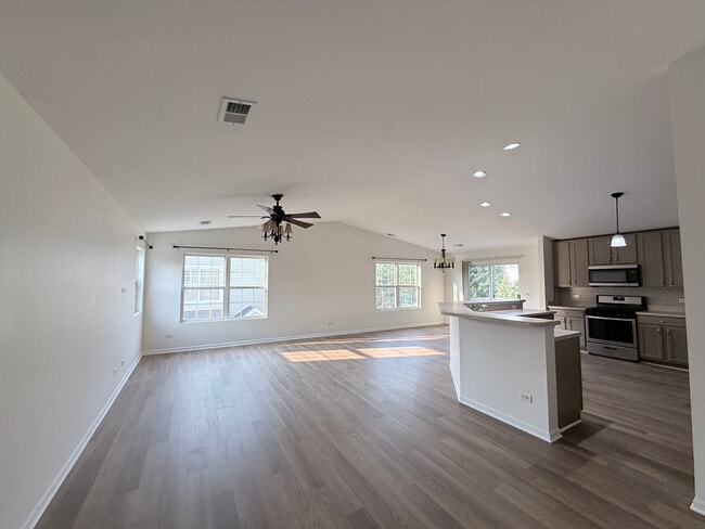 Photo - 1424 Westhampton Dr Unit 1424 Westhampton Drive