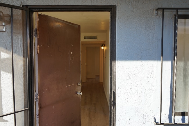 Photo - 142 Rhode Island St SE Unidad C