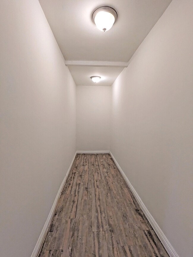 Photo - 3827 Girard Ave Unidad 1