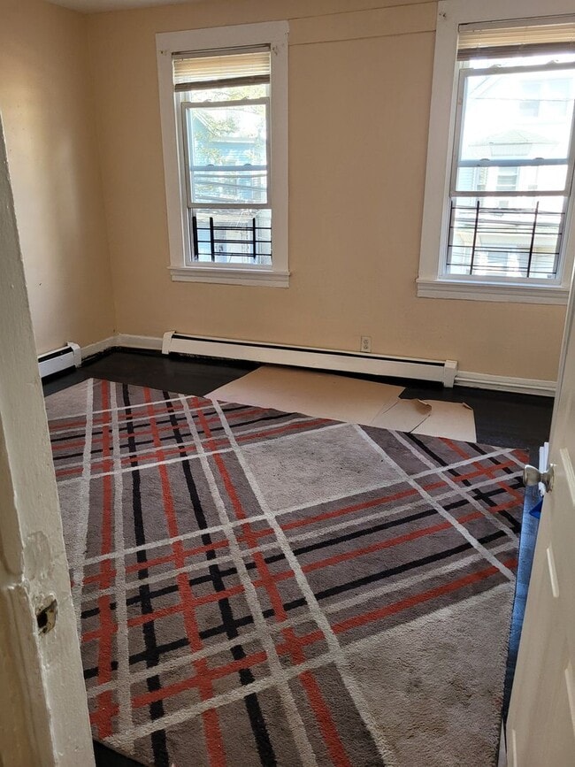 90 Cutler St Unit 2nd Floor