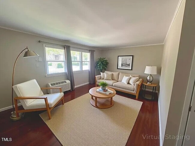 Photo - 835 Daniels St Unit 2C
