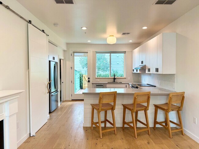 Photo - Modern Townhome in the Heart of the City