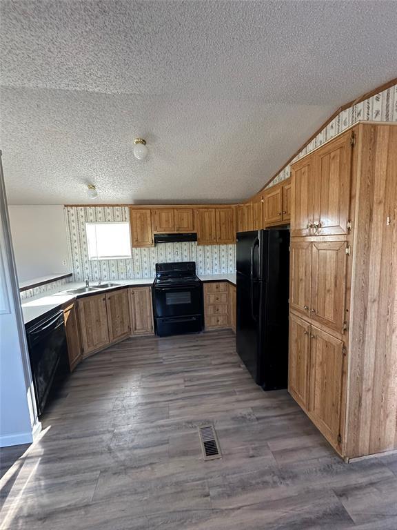Photo - 530 Opal Ln