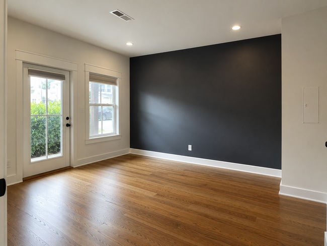 Photo - 127 Allison Way