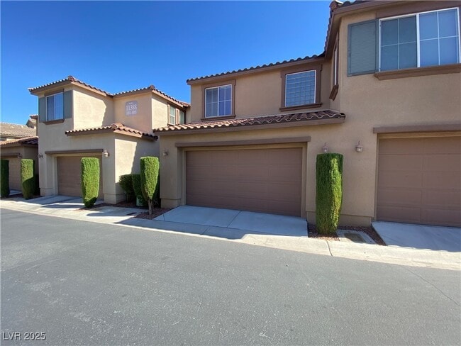 Photo - 11388 Newton Commons Dr