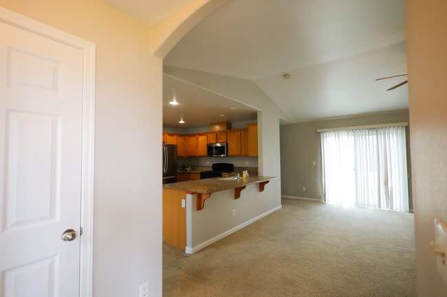 6673 E El Monte Way