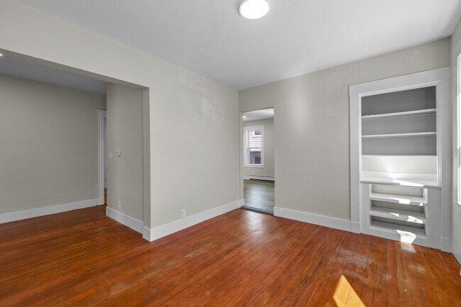 60 Nelson St Unit 3