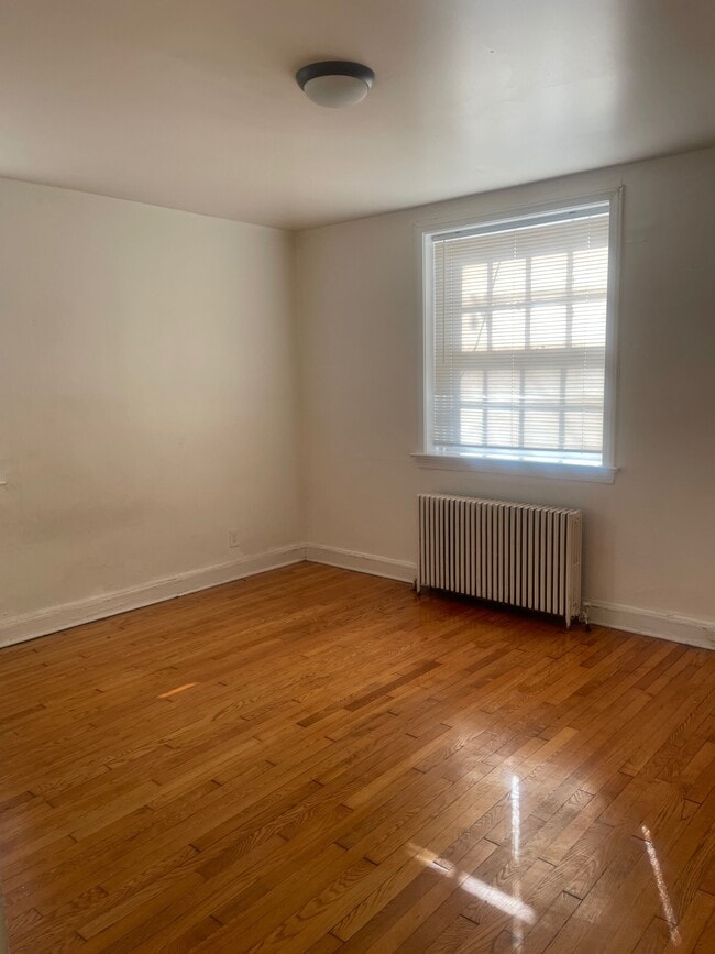 Photo - 2901 N Broom St