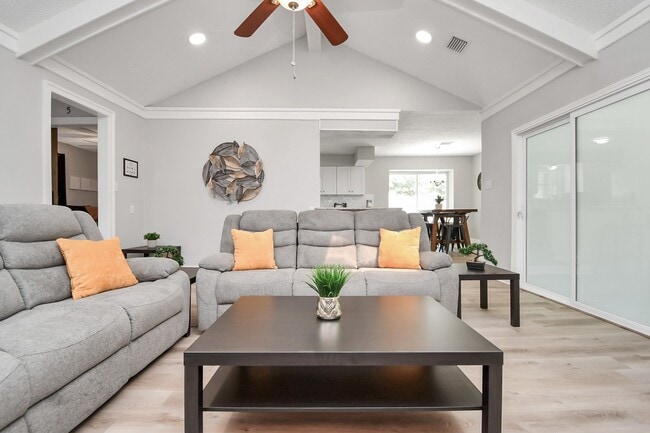 Photo - 21722 Forest Glade Dr