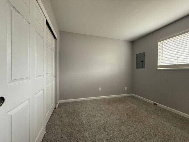 Photo - Spring Into Your New Apartment! - Get 1st Month Rent Free