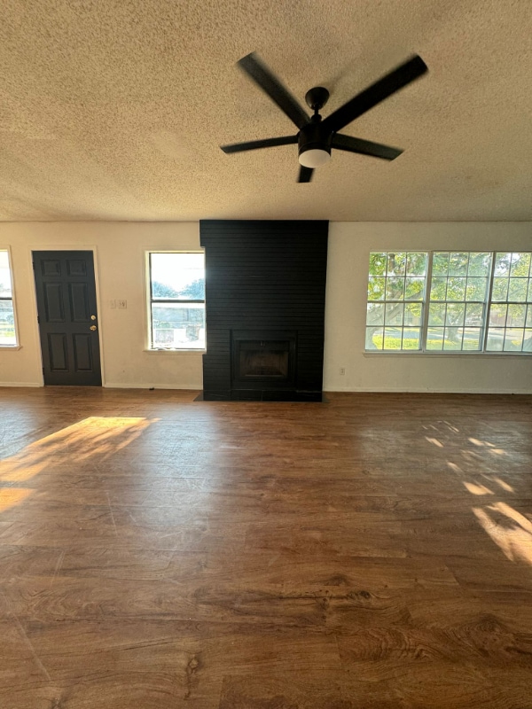 Photo - 1026 Almond Cir