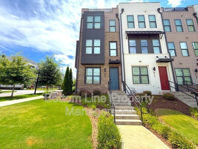 Building Photo - 607 W Tremont Ave