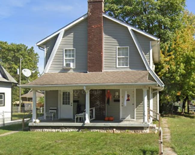 Building Photo - 1301 N Olney St Unit 1303 N Olney St Rental