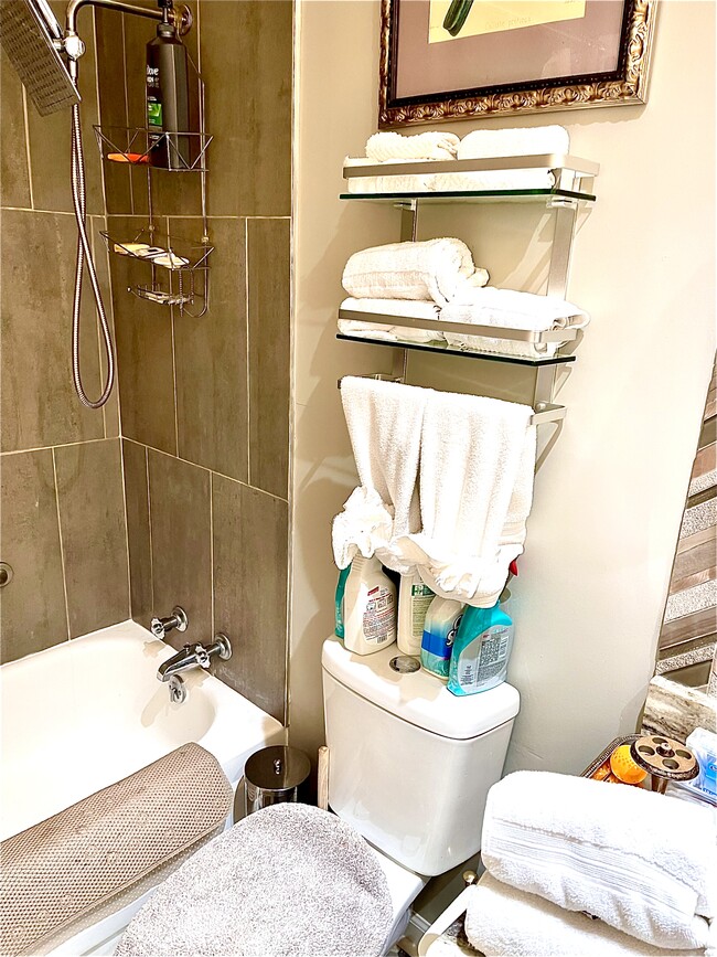 Photo - 124 Highridge Dr Unidad 1