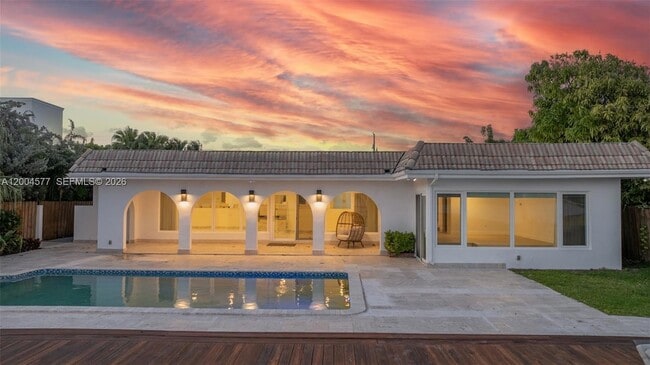 Photo - 1690 Daytonia Rd