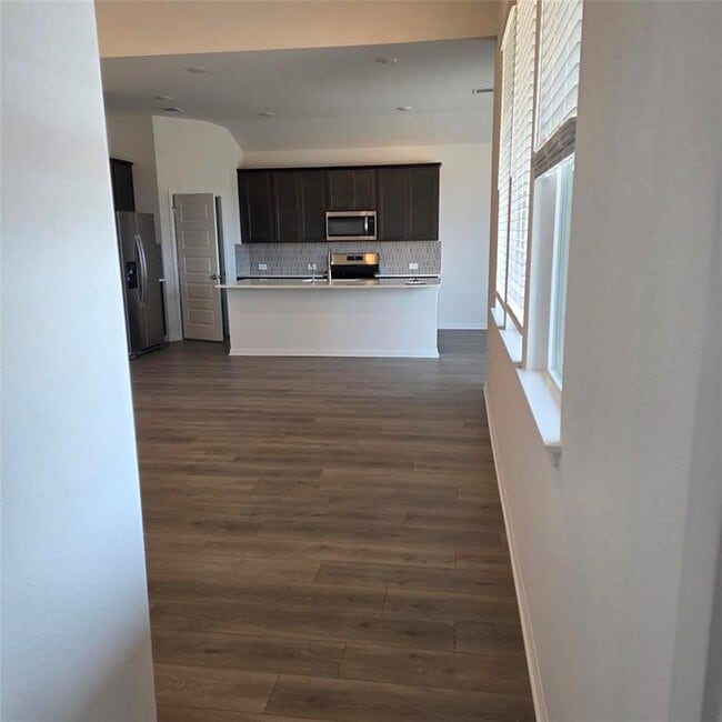 Building Photo - 141 Pendleton Dr